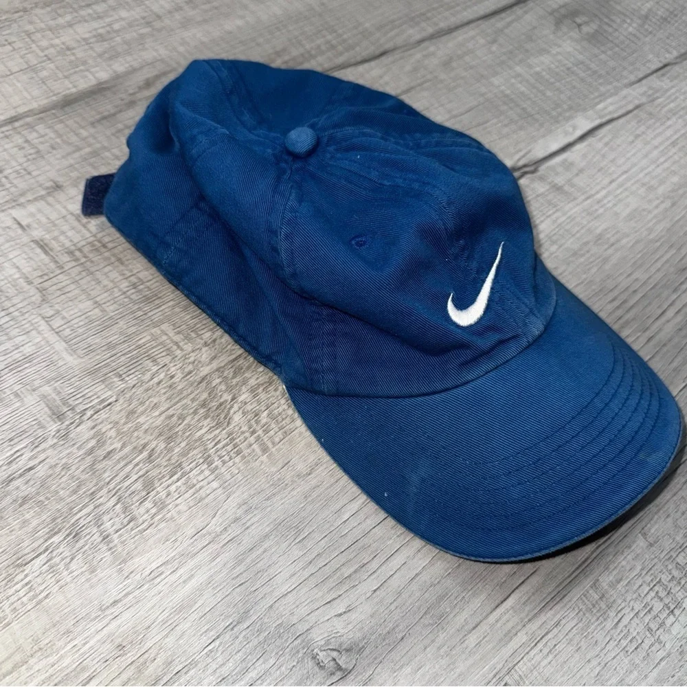 Nike Baseball Cap Blue Infant & Boys Embroidered Swoosh Adjustable Strapback Hat - Picture 2 of 8
